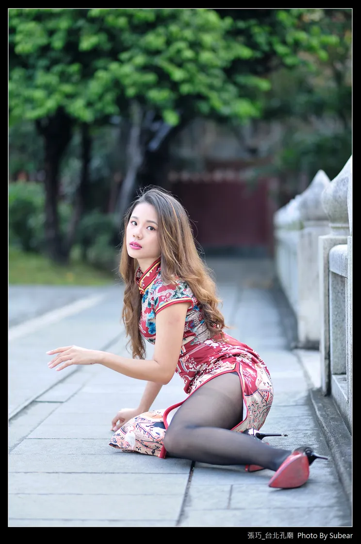 [Mzsock] NO.098 Zhang Qiao cheongsam black silk high heels beautiful legs street photography#[54P]-1