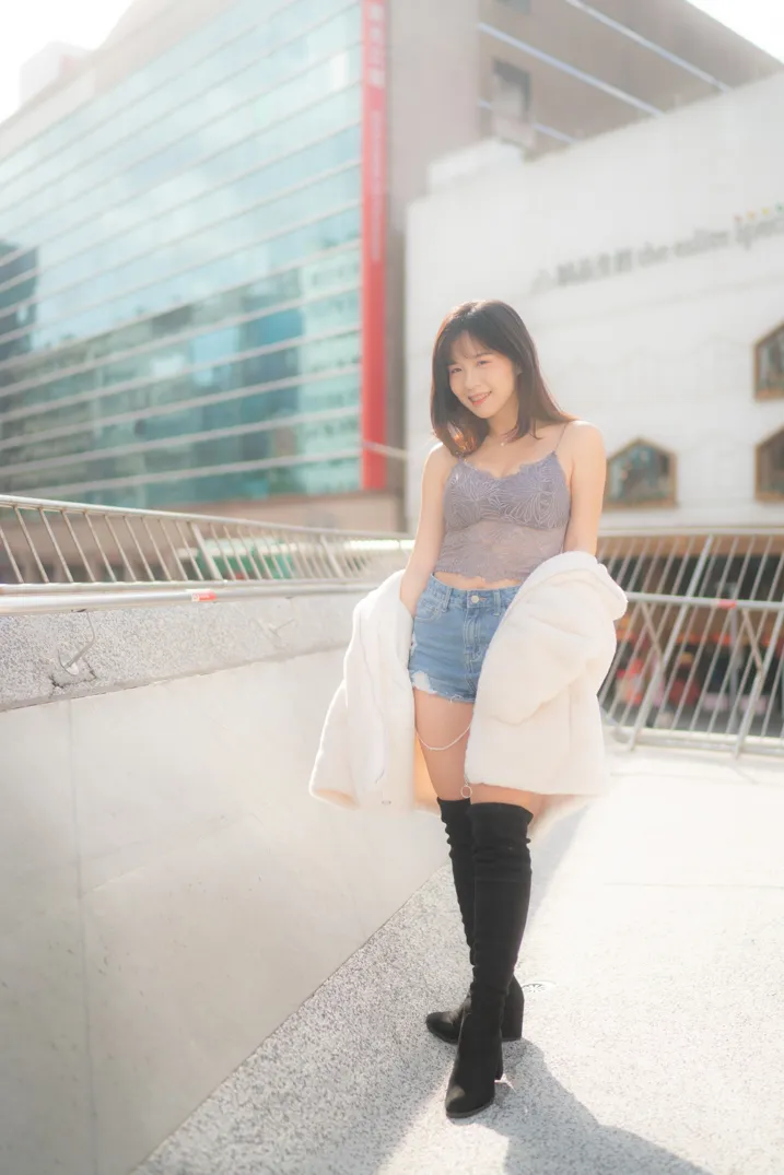 [Mzsock] NO.215 YoYo denim shorts and boots street photography#[105P]-3