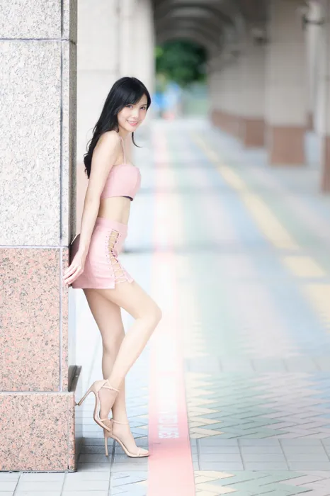 [Mzsock] NO.226 Bao Stockings and High Heels Beautiful Legs Outdoor Shot 2 street photography#[99P]-3