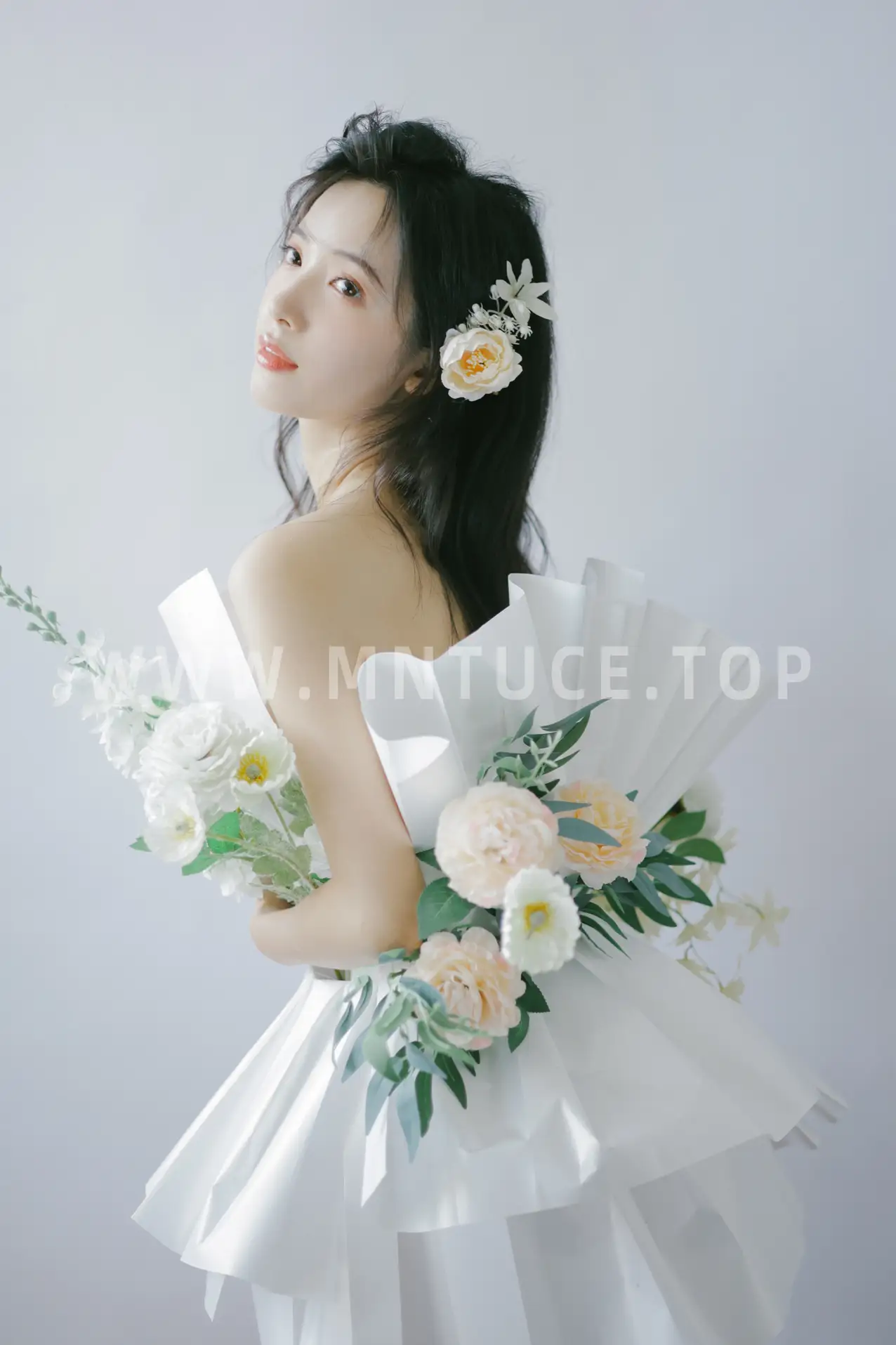 [YITUYU] 2022.07.26 Vol.1541 – Bouquet Girl An Ameng cub#[32P]-8