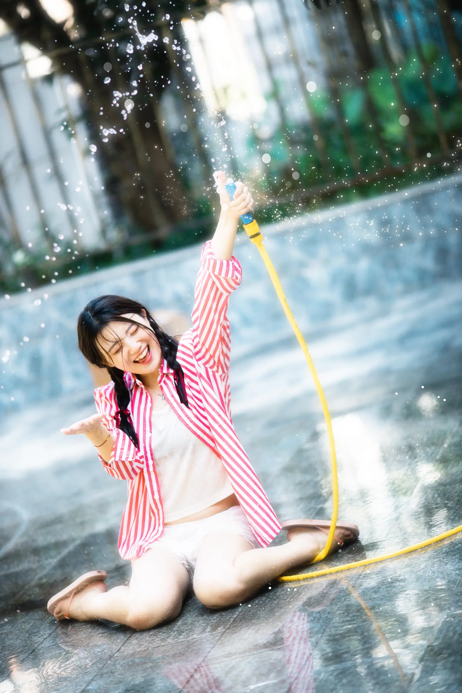 [YITUYU] 2021.11.30 Vol.479 – Backyard Splash Li Meixi#[42P]-7