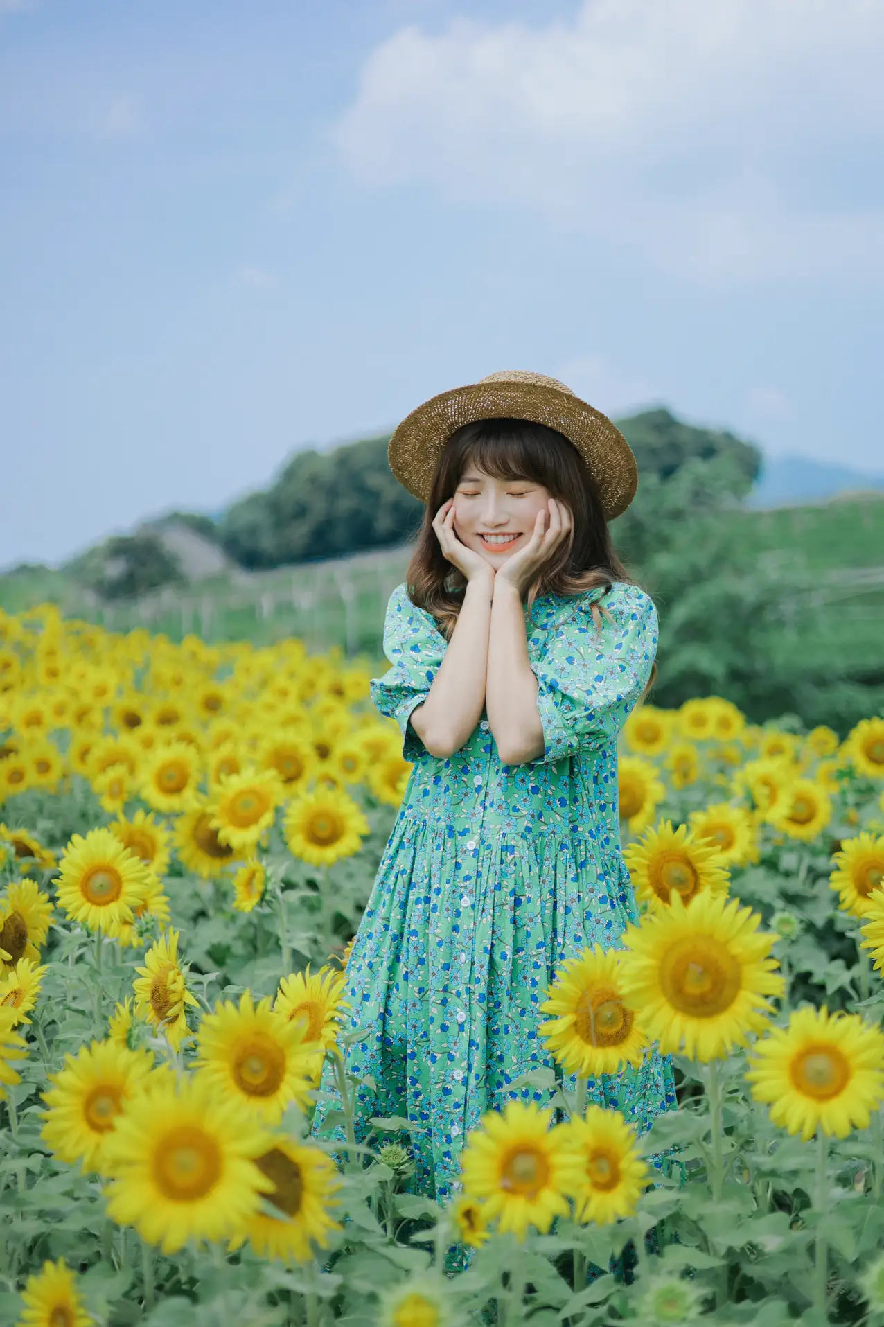 [YITUYU] 2022.07.12 Vol.1458 – Sunflower Summer Fatty Blue-#[33P]-3