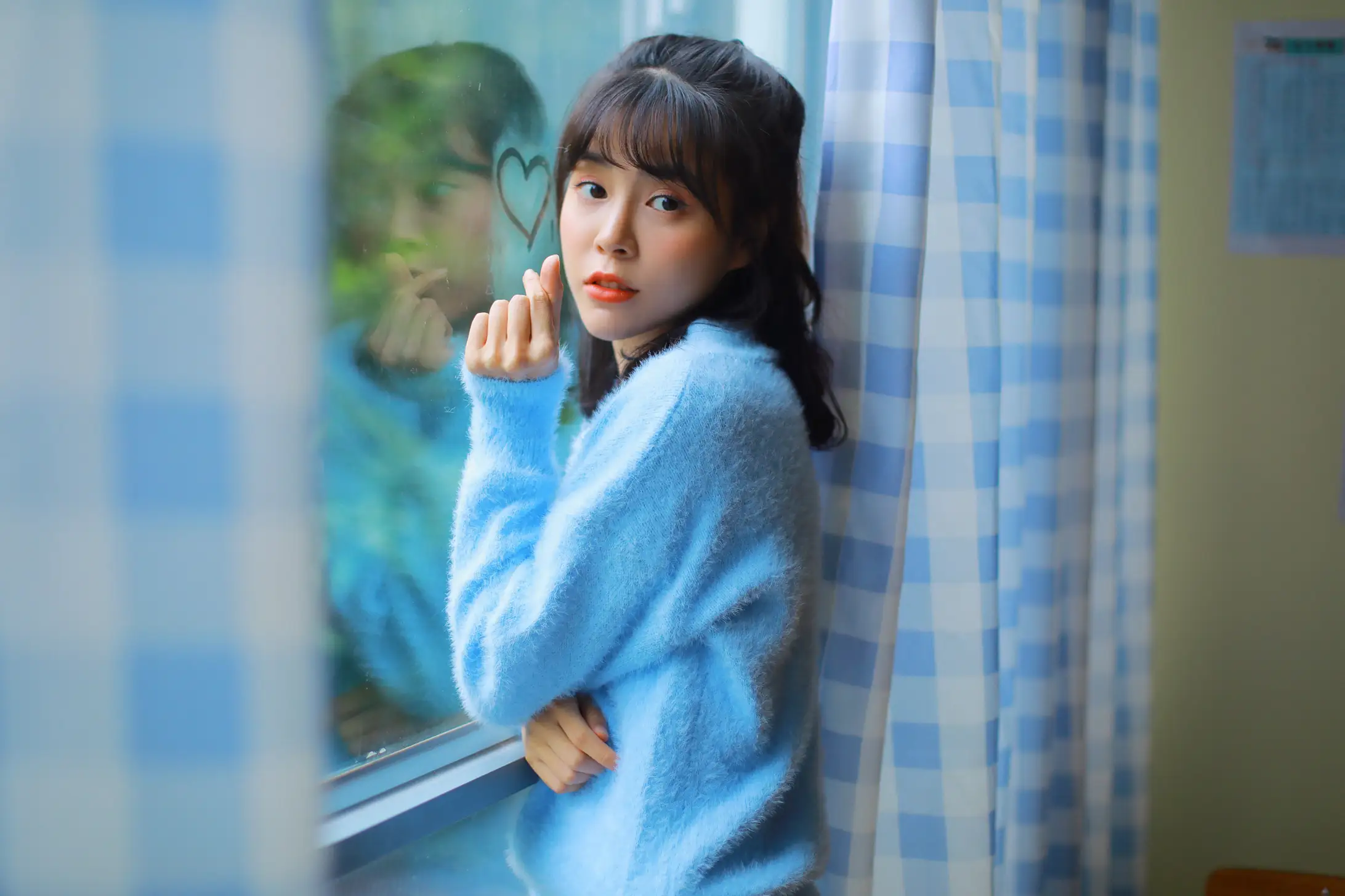 [YITUYU] 2021.04.13 Vol.038 – Blue Sweater naked heart#[34P]-8