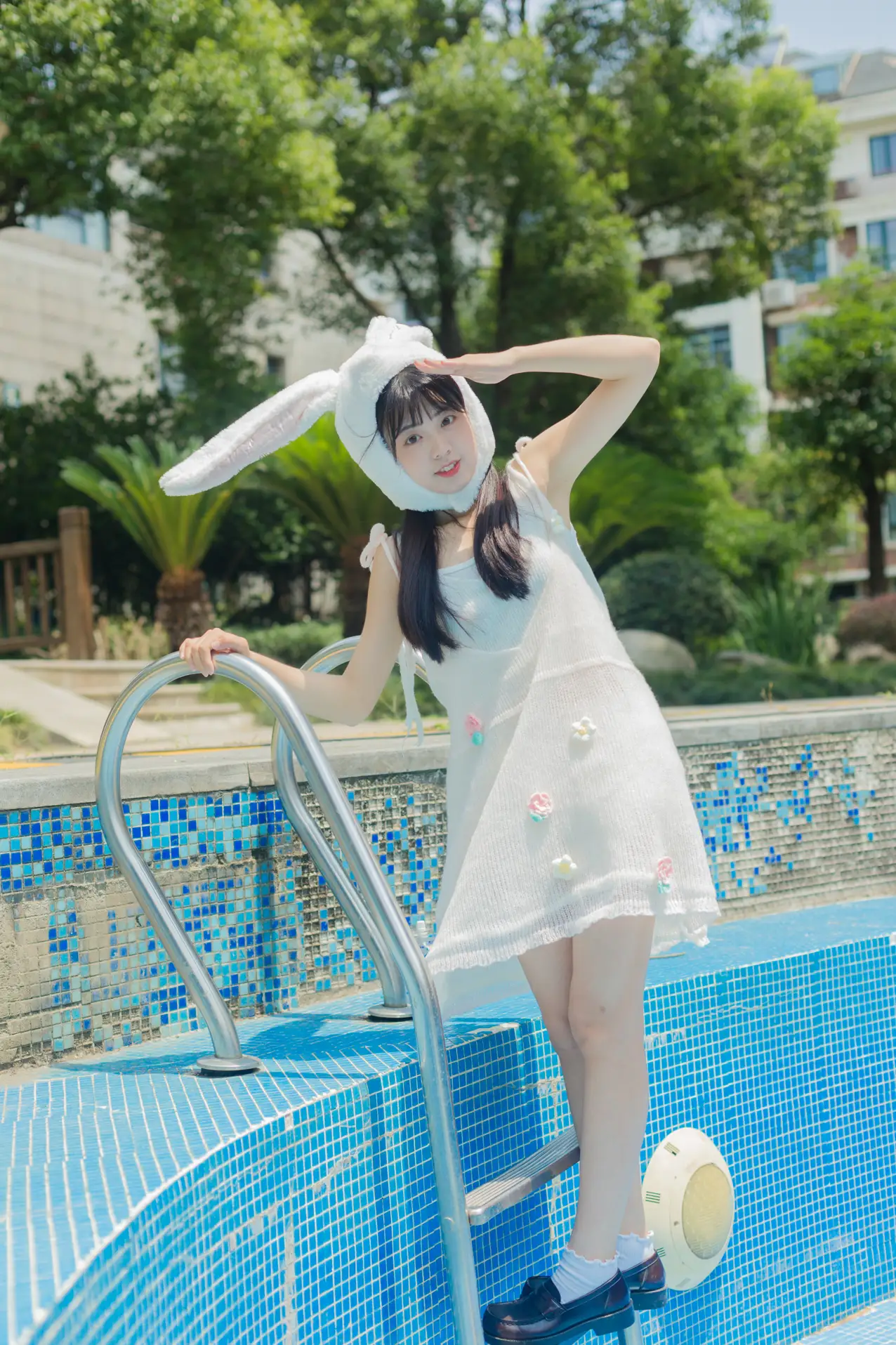 [YITUYU] 2022.07.09 Vol.1429 – Rabbit in the Summer Pool Cute bubbles#[36P]-10