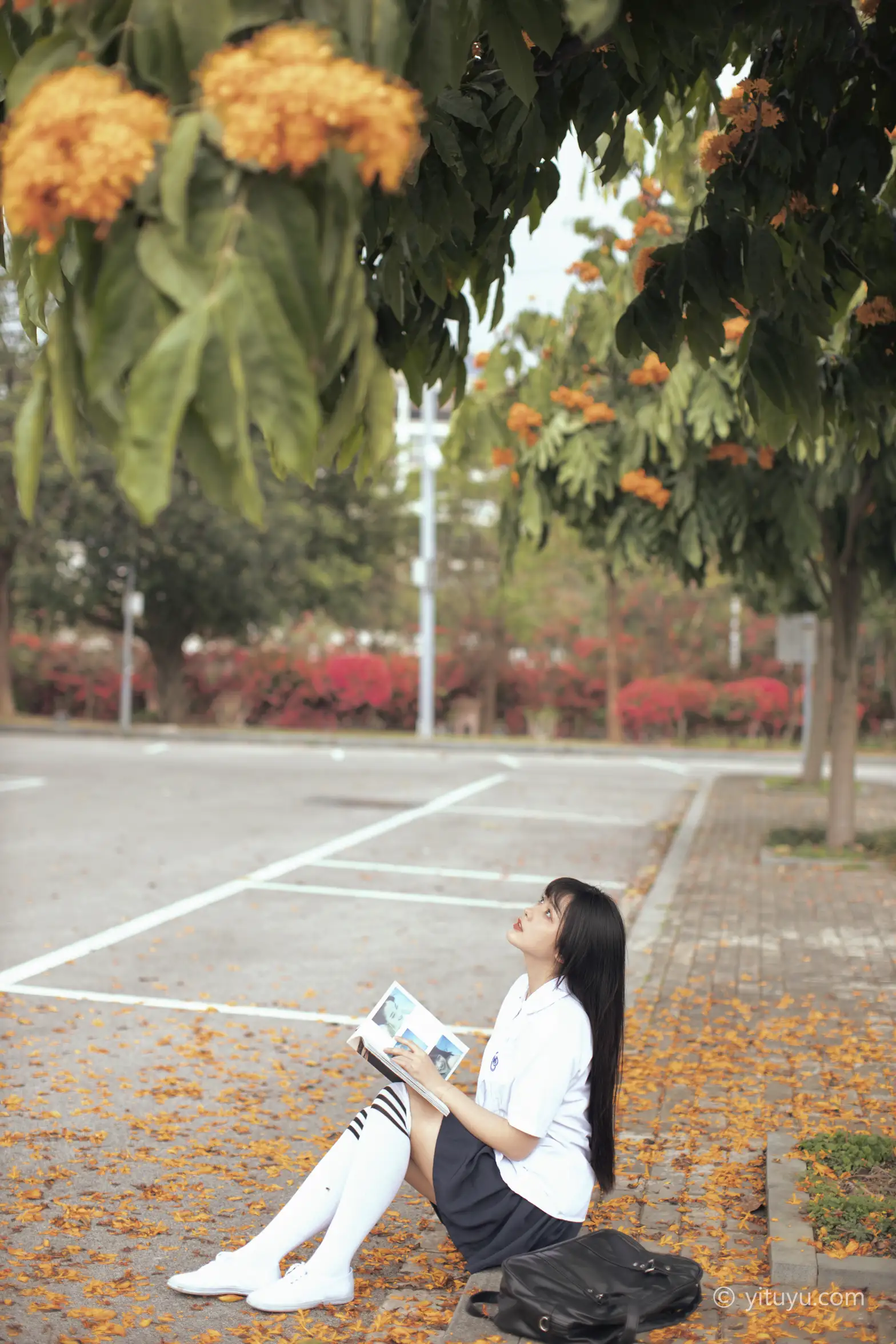 [YITUYU] 2021.04.28 Vol.046 – Flower Season Huang Ziqing#[27P]-4