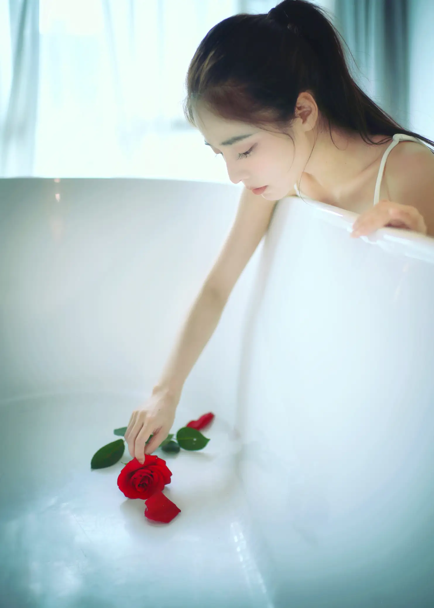 [YITUYU] 2022.09.03 Vol.1858 -Crazy bathtub Egg#[23P]-9