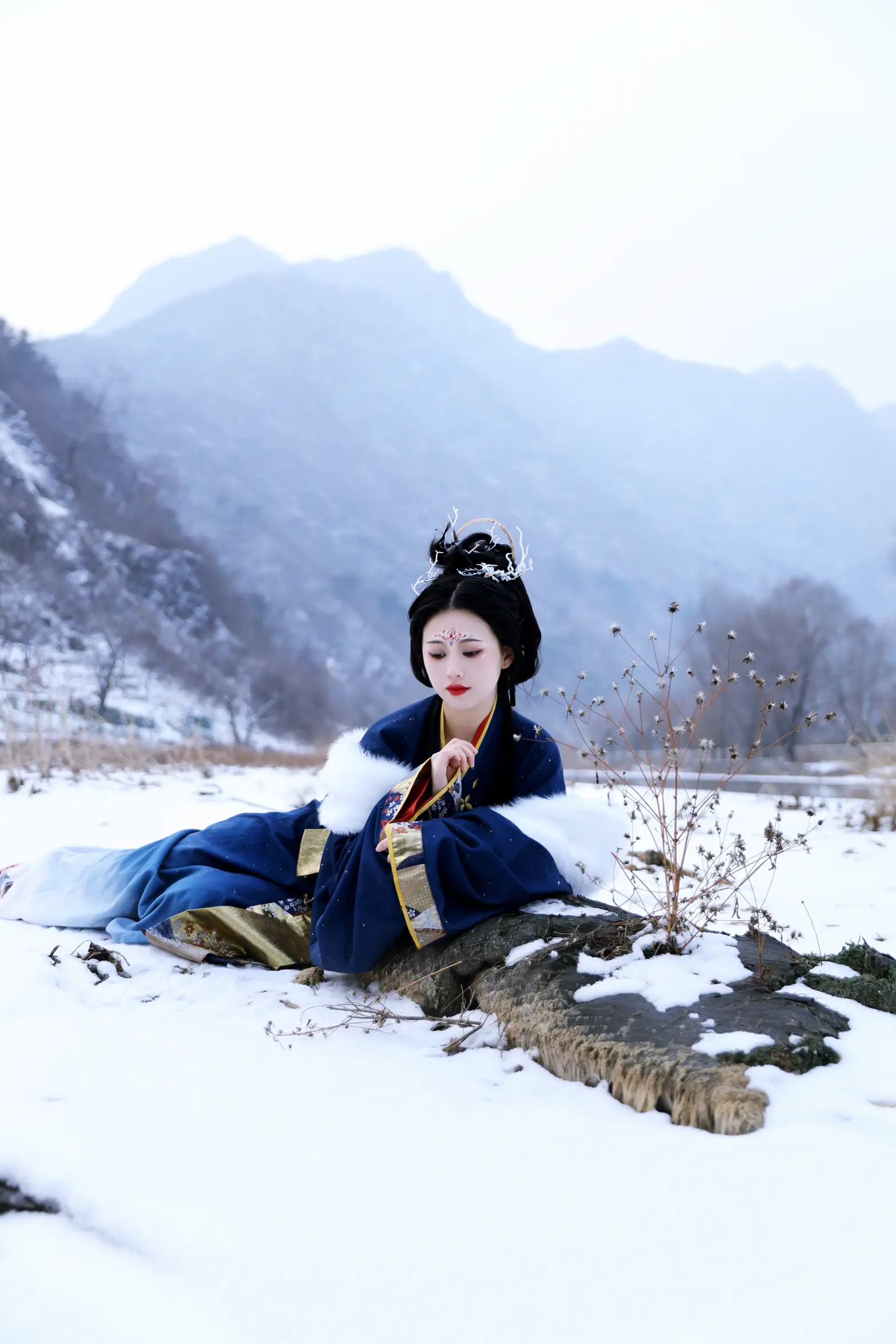 [YITUYU] 2022.06.05 Vol.1093 – Snow Mountain God Green Frost Goose#[22P]-1