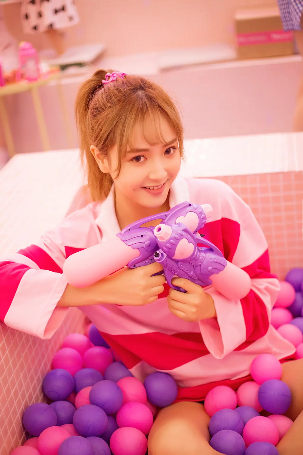 [YITUYU] 2022.06.22 Vol.1253 – Pink Girl’s Heart Dou Hexin#[21P]-1