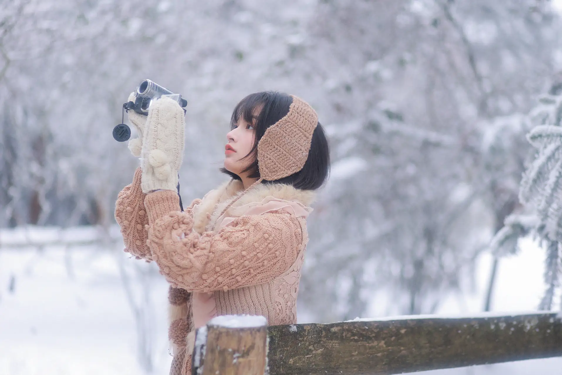 [YITUYU] 2022.09.17 Vol.1970 - Hey, come together to play snow together. Ear is losing weight#[26P]-2