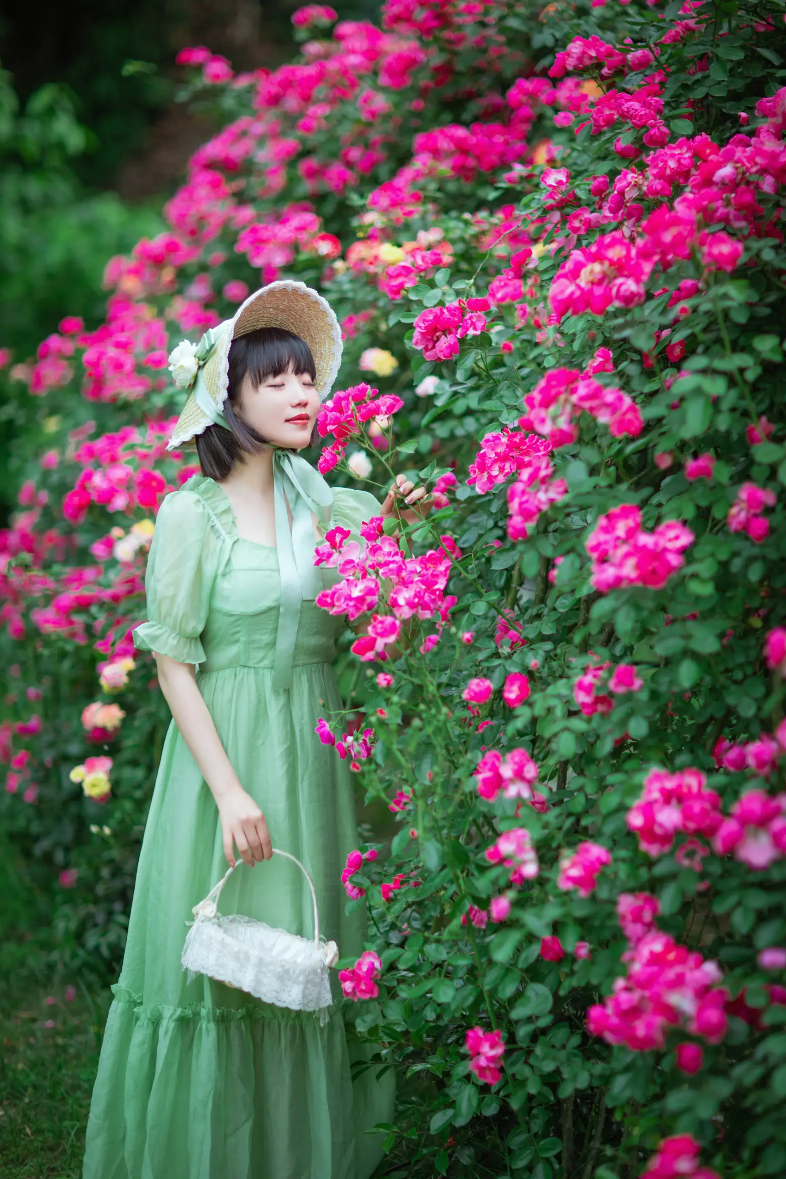 [YITUYU] 2022.08.12 Vol.1685 – The rose blooms Dongqin#[20P]-3