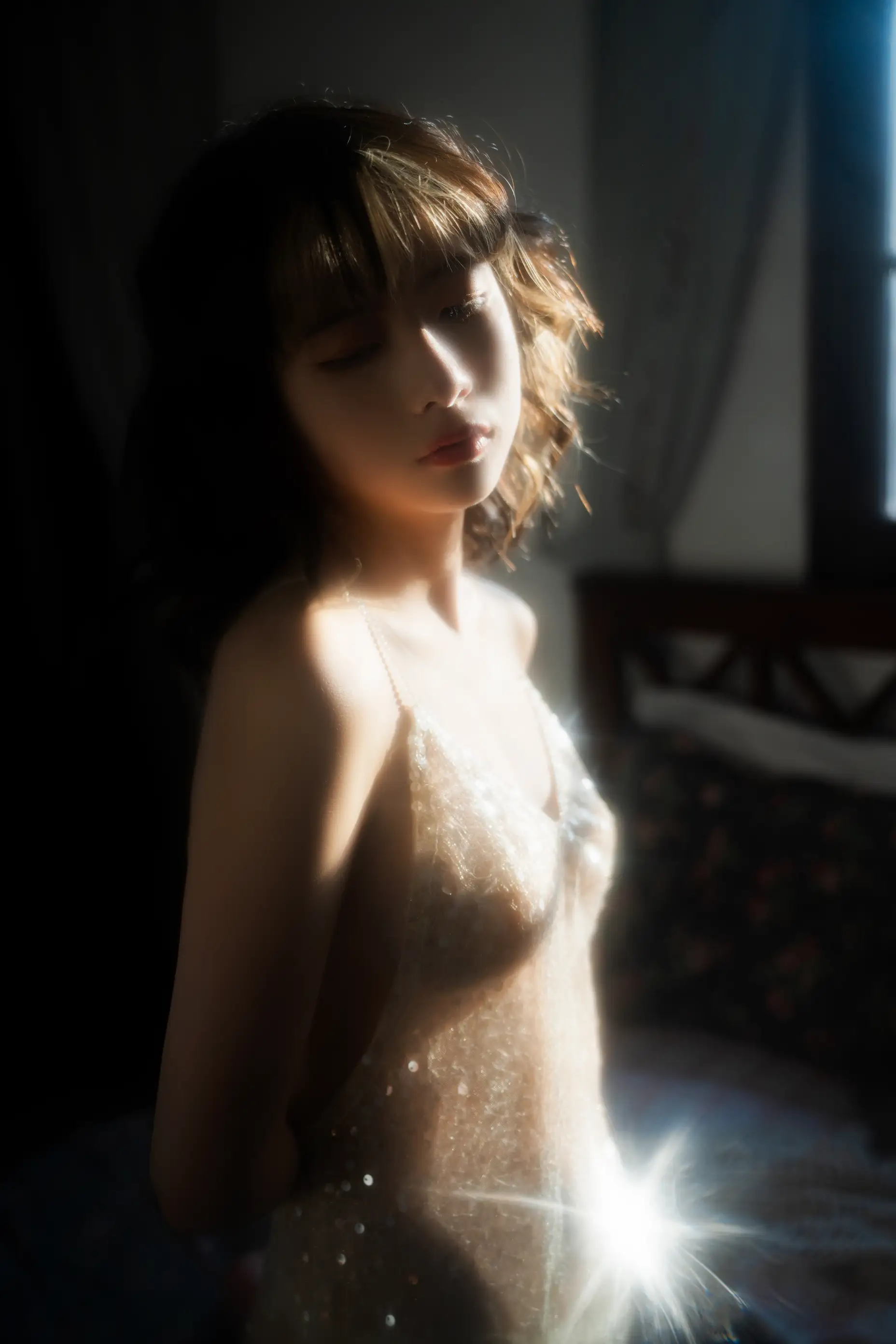 [YITUYU] 2022.07.03 Vol.1360 – Sunset outside the window Seisei Kotoku#[24P]-1