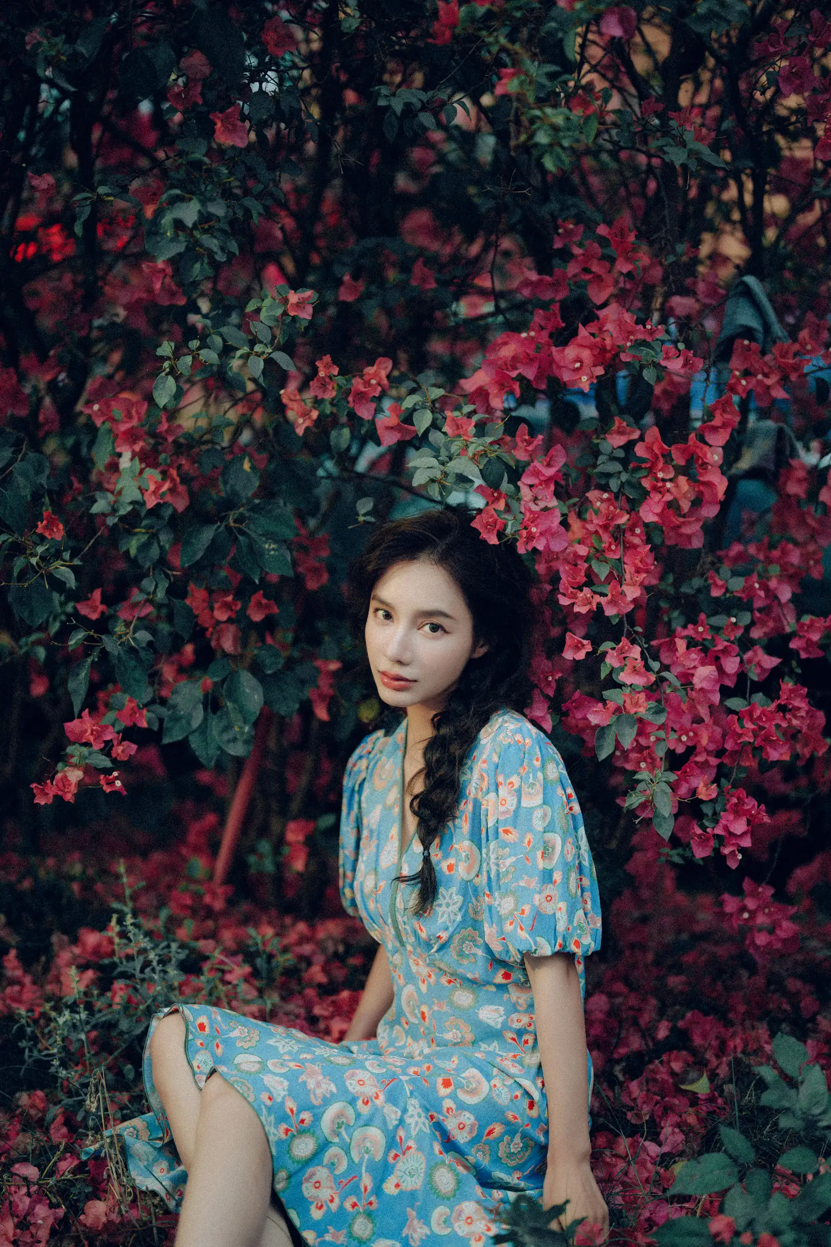 [YITUYU] 2022.06.25 Vol.1282 – Glowing hair, the goddess under the bougainvillea waterfall Classmate Shuwen#[55P]-5