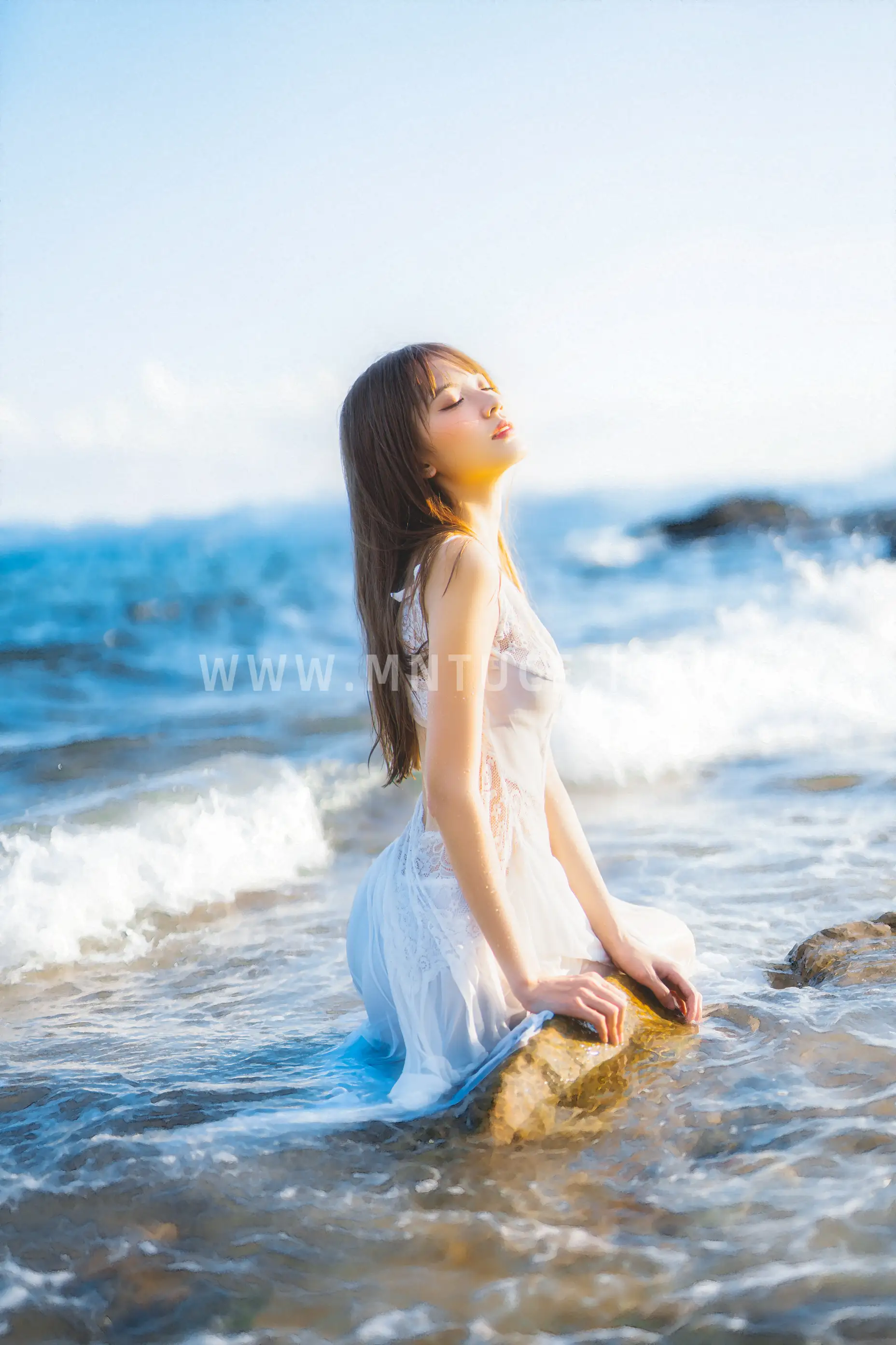 [YITUYU] 2022.06.16 Vol.1201 – She turned and walked towards the sea twig w#[29P]-9