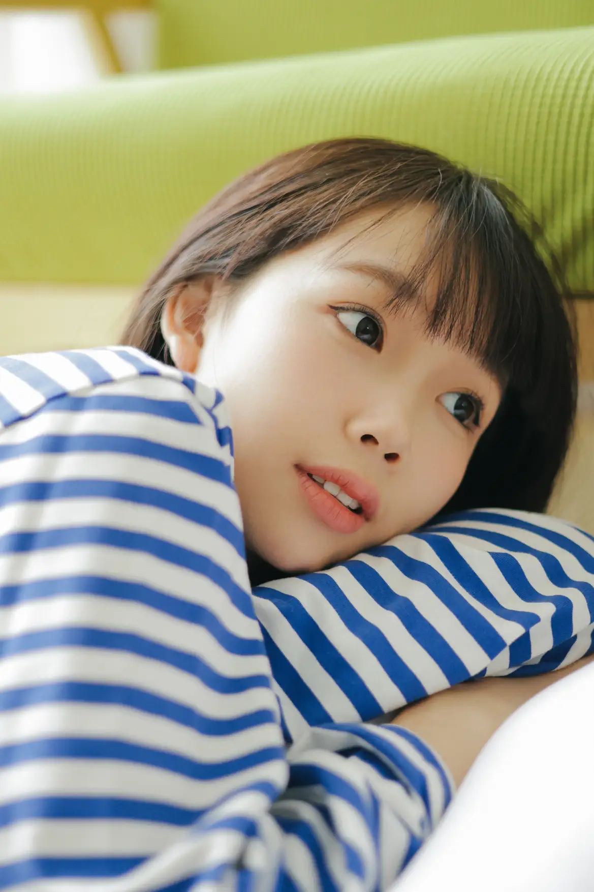 [YITUYU] 2022.11.16 Vol.2450 – Cute little girlfriend Biscuit#[50P]-1