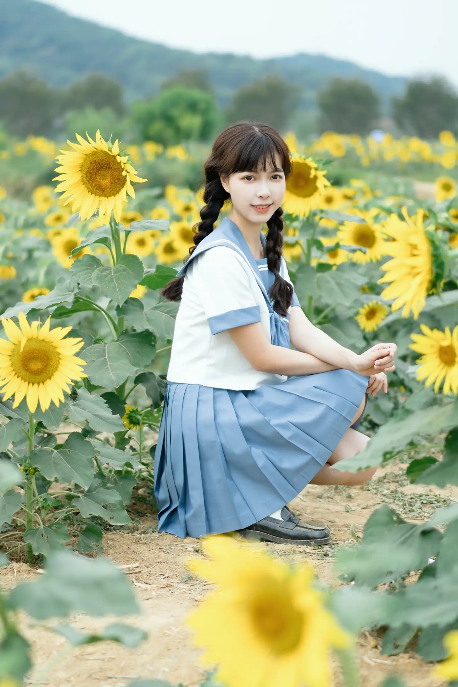 [YITUYU] 2022.11.20 Vol.2484 – Sunflower Appointment Variety of small shadows#[27P]-8