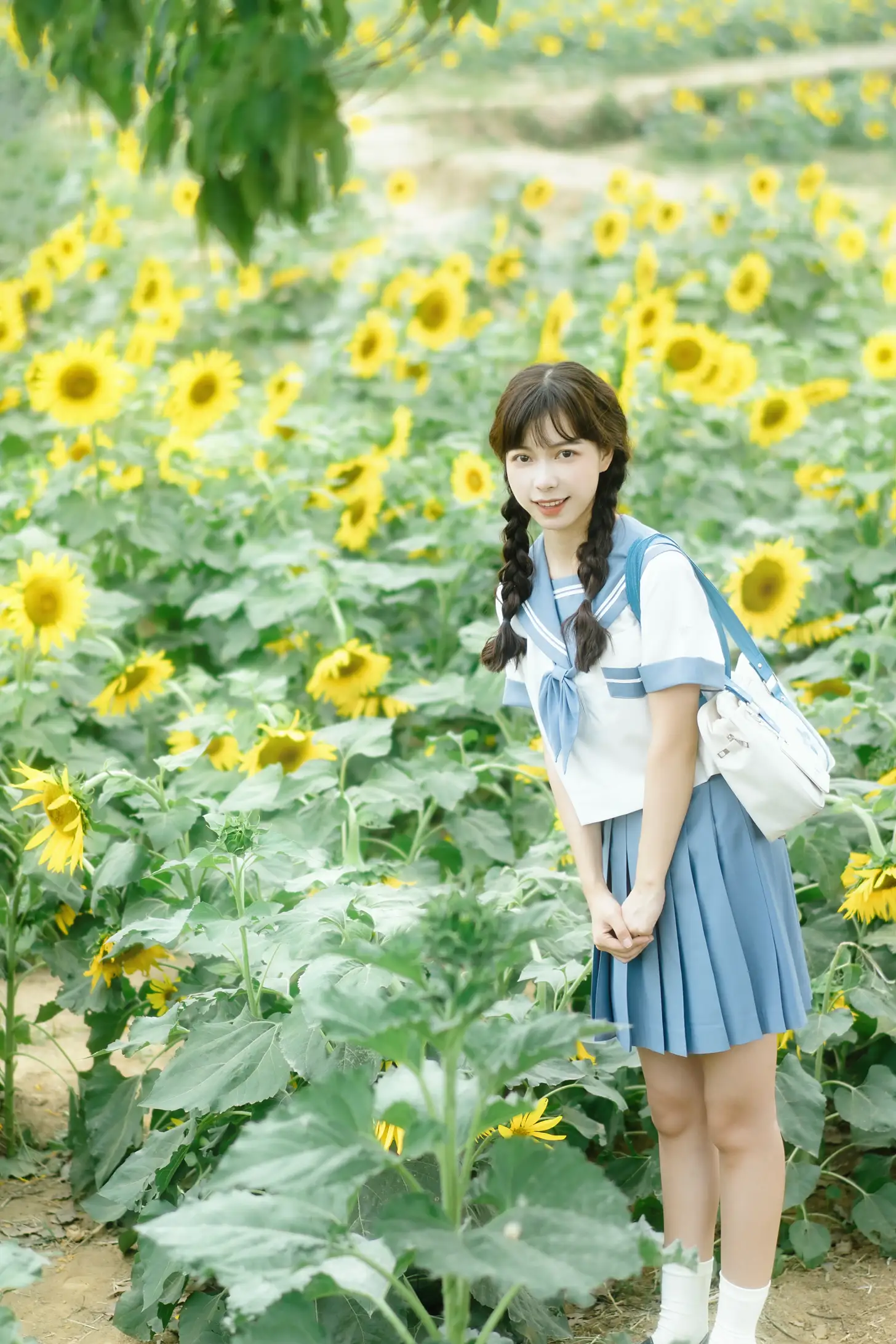 [YITUYU] 2022.11.20 Vol.2484 – Sunflower Appointment Variety of small shadows#[27P]-5